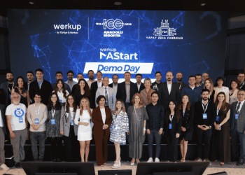 Workup AStart Demo Day 2025 – Anadolu Sigorta girişimcilik programı mezunları ve fon duyurusu