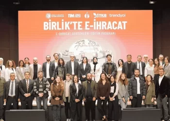 Ticaret Bakanlığı, TİM ve Trendyol iş birliğiyle düzenlenen Birlik’te E-İhracat Programı kapsamında Türkiye’nin e-ihracatta bölgesel güç olma hedefi.