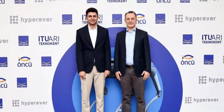 İTÜ ARI Teknokentli girişim Hyperever, yapay zekâ destekli robot köpek Proteo için Öncü GSYO’dan 2,2 milyon dolar yatırım aldı
